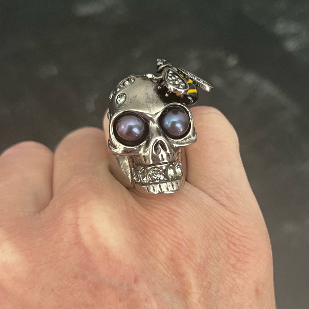 Alexander McQueen Skull Ring - Picture 8 of 16